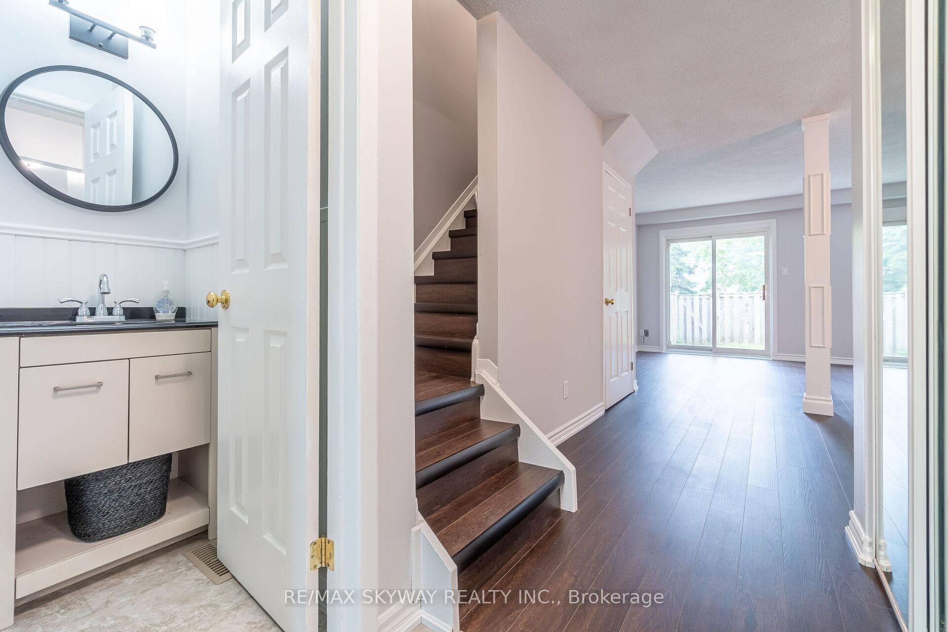 32 Mowat Boulevard Unit 39 photo 10