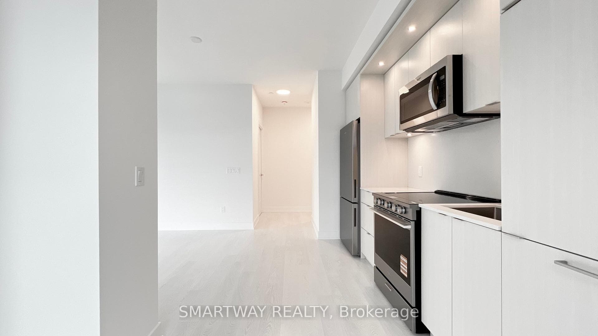 25 Cordova Avenue Unit 422 photo 35