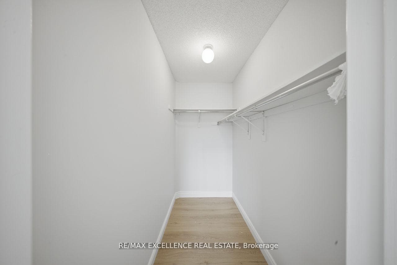 41 Brentcliff Drive photo 22