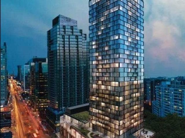 5180 Yonge Street Unit 412 photo 1