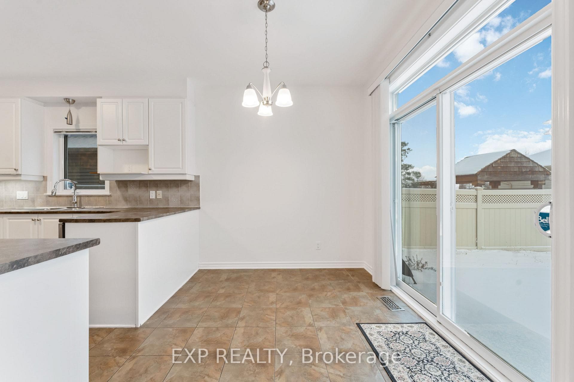 119 Anfield Crescent photo 14