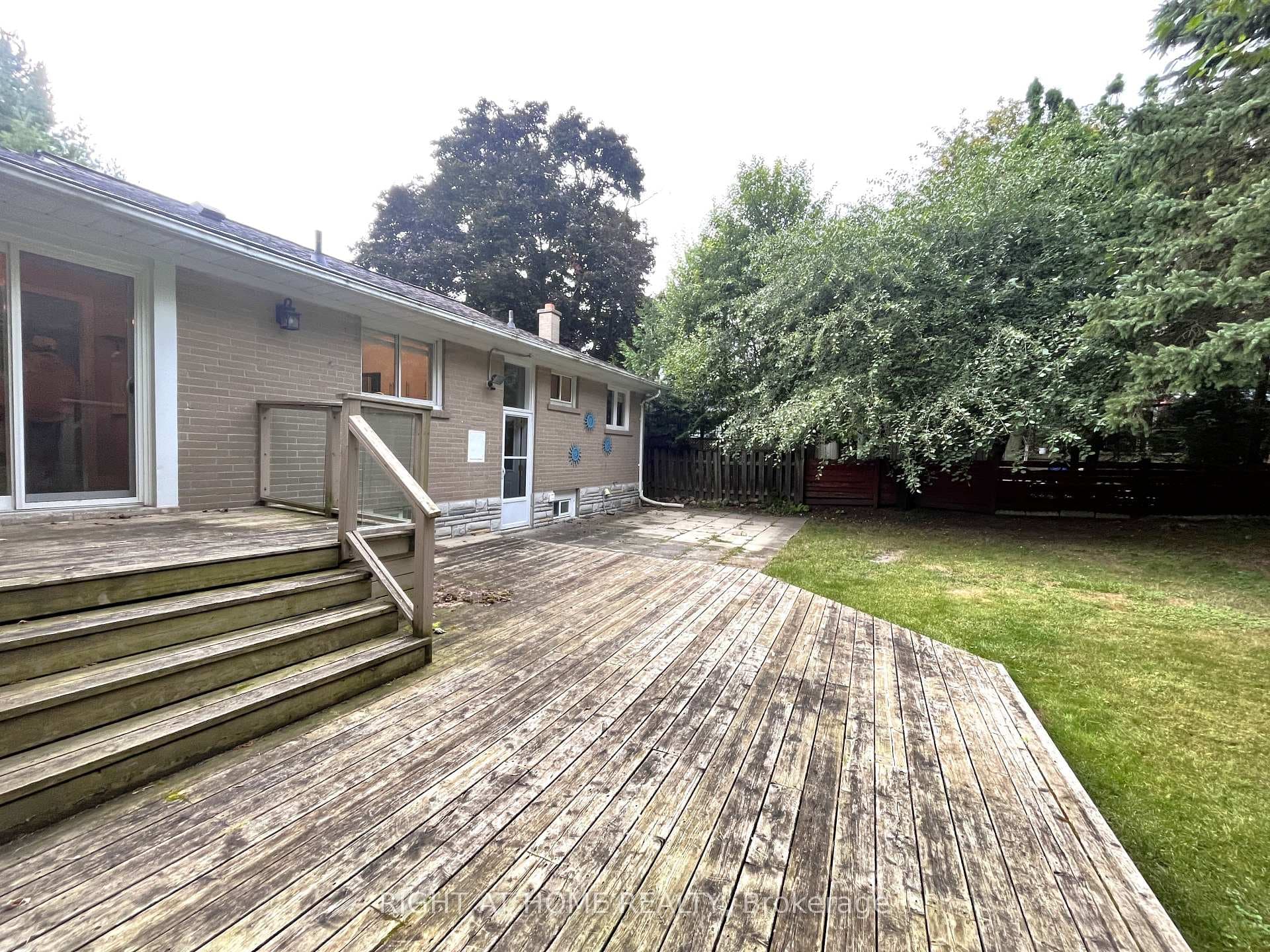 103 Baker Street Unit Upper photo 17