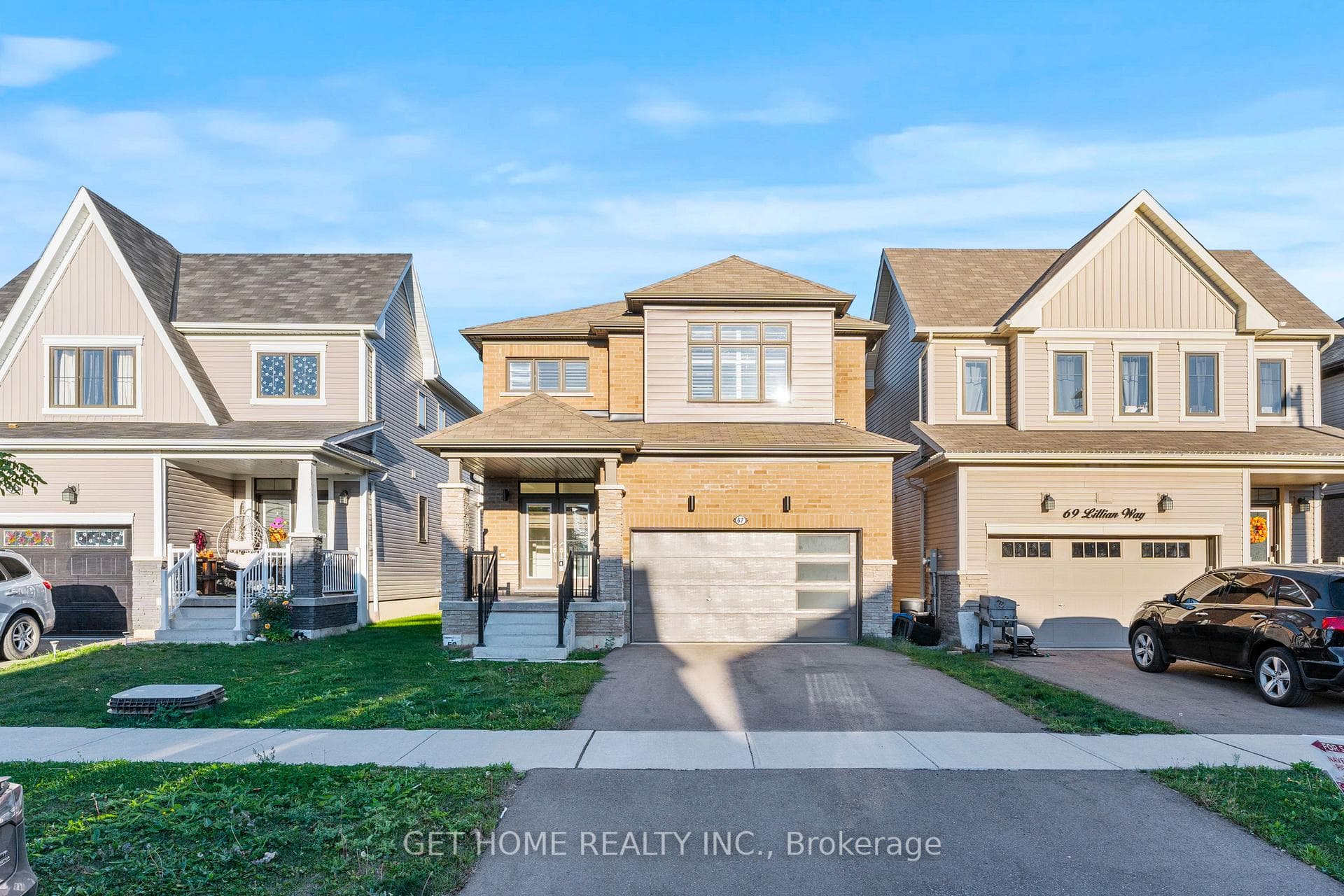 67 Lillian Way photo 1