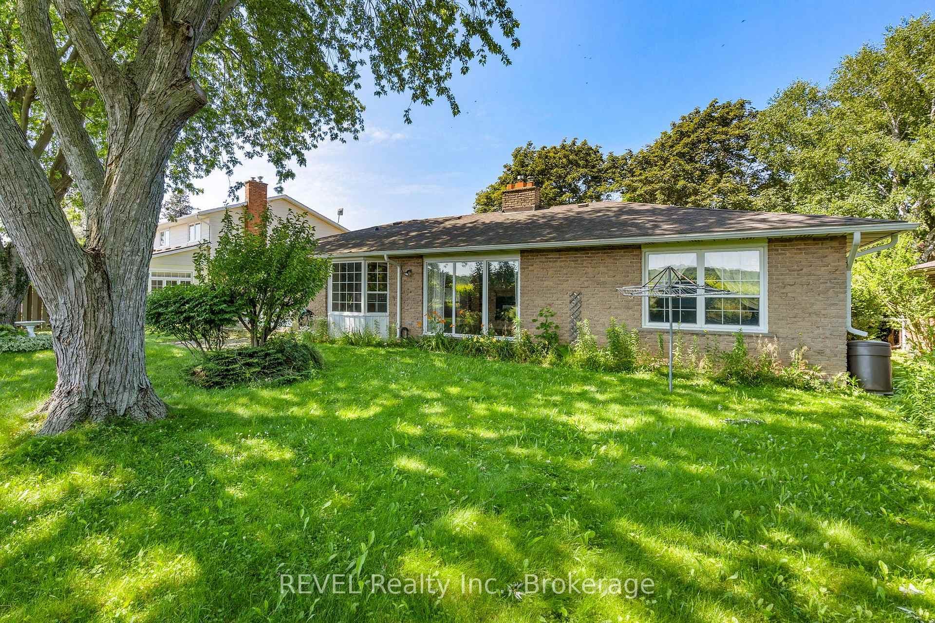 4198 Regent Court photo 32