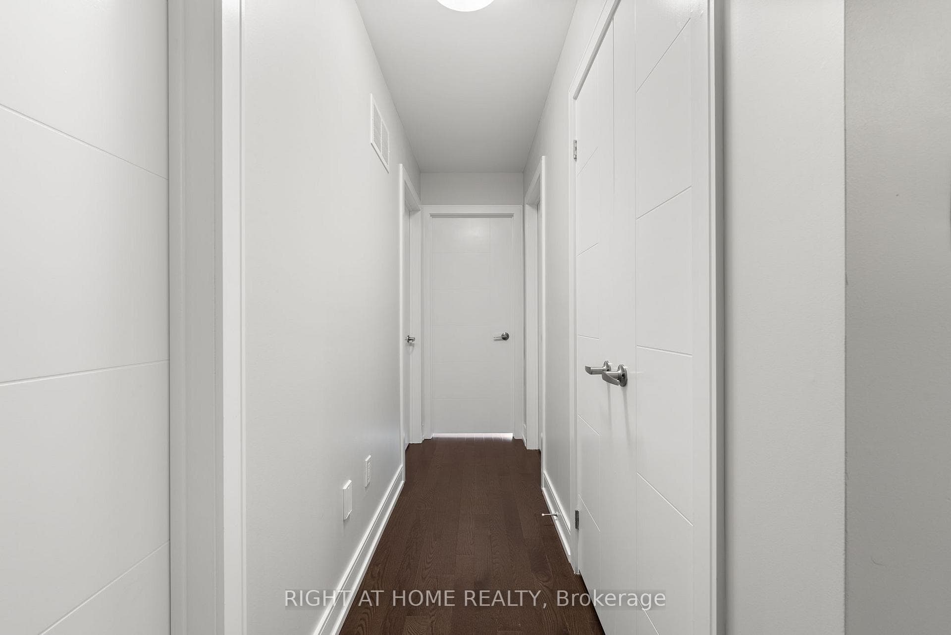 1393 Clarriage Court photo 15