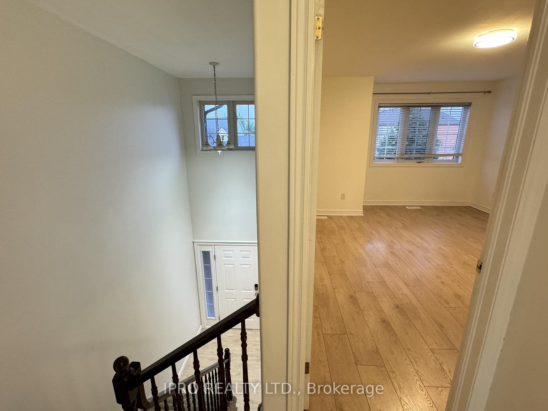 4422 Christopher Court photo 18