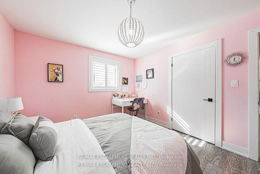 1796 Penny Lane photo 27