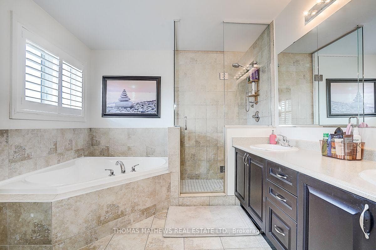 22 Northcastle Crescent photo 33