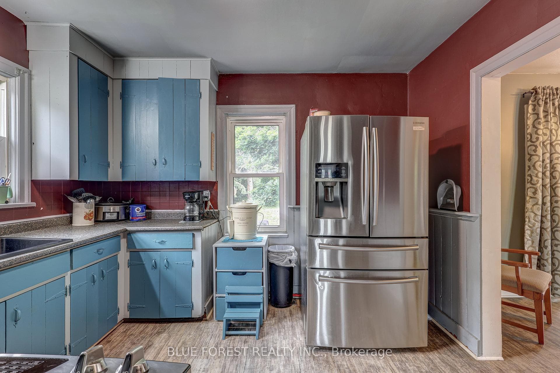 824 Wallace Street photo 17