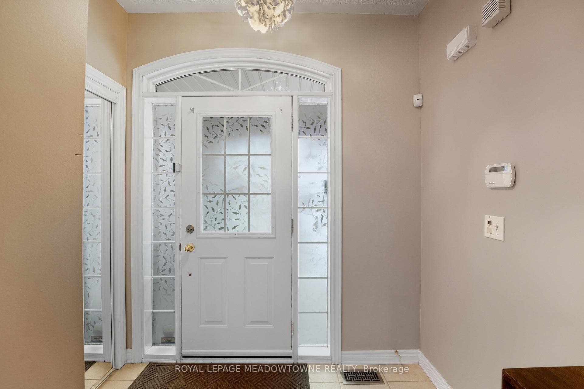 355 Greenlees Circle photo 7
