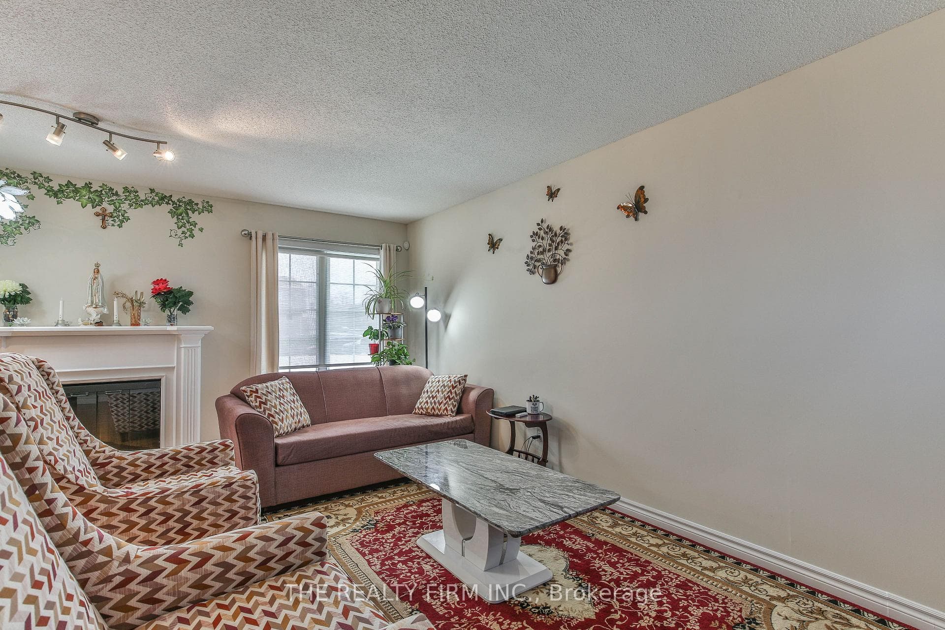 100 Stroud Crescent Unit 11 photo 9