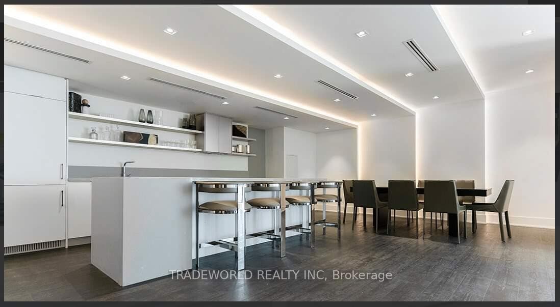 2908 Highway 7 Road Unit 1804 photo 27