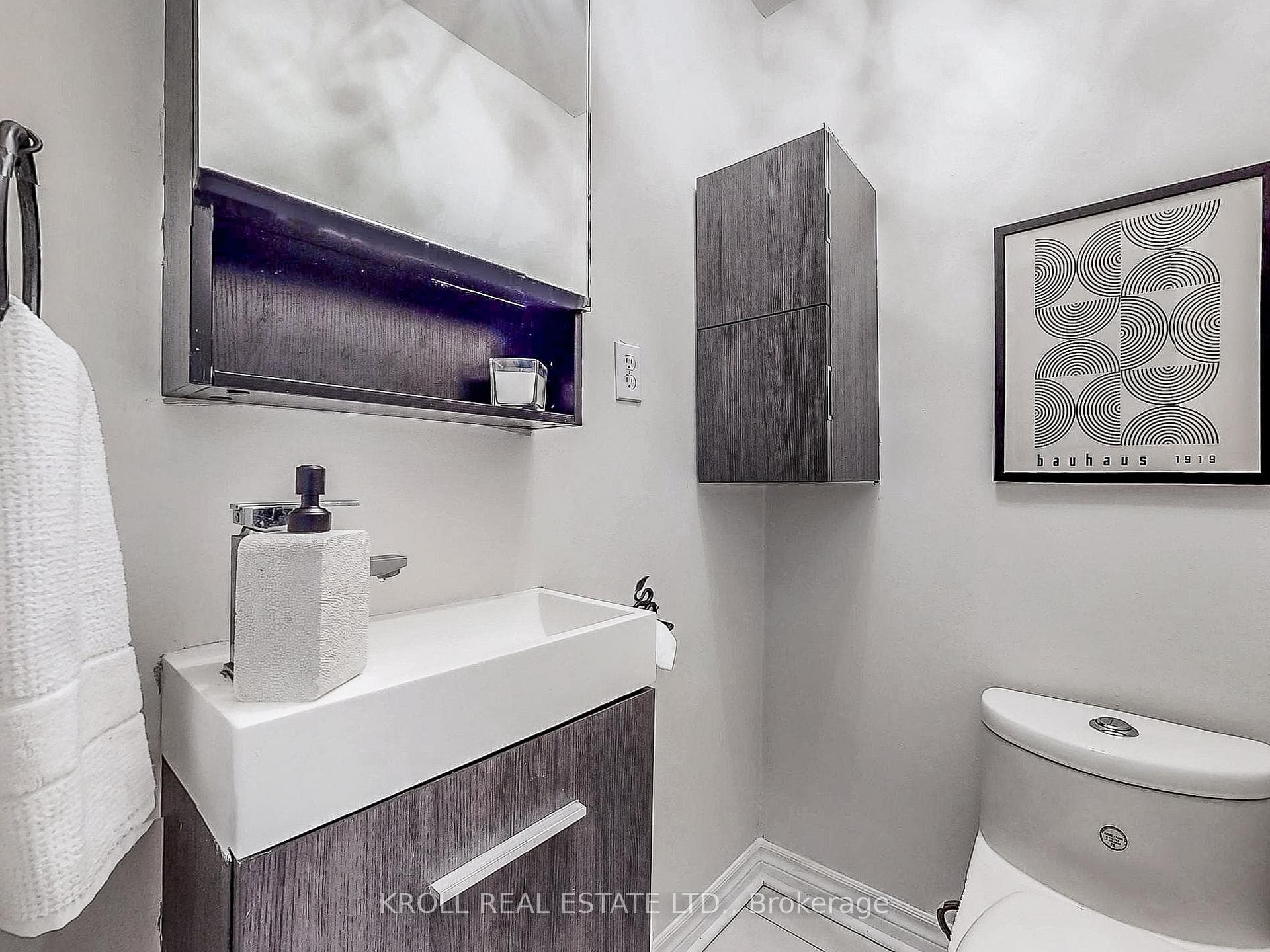 29 Broadpath Road photo 23