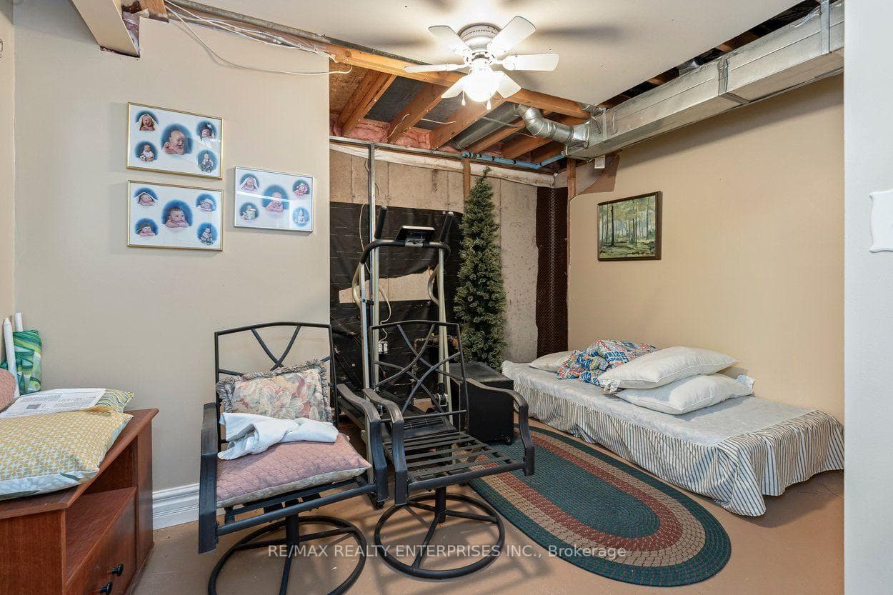 4430 Michael Avenue photo 26