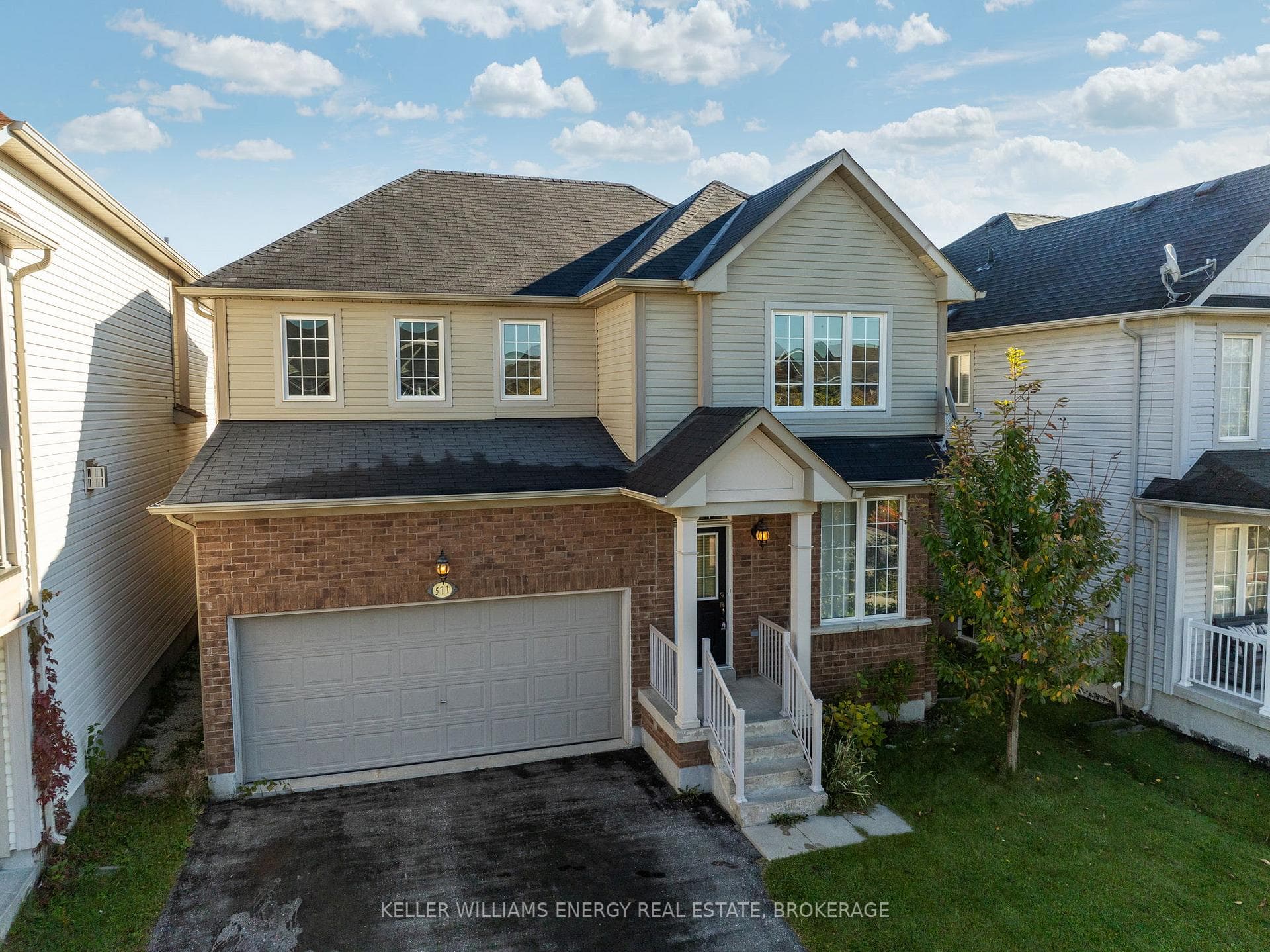 571 Shaftsbury Street photo 2