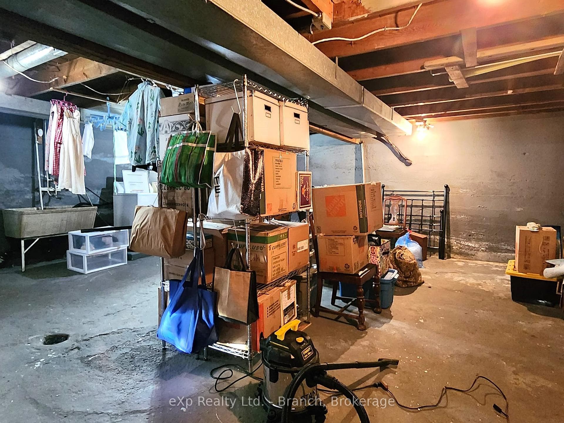 348 Birch Street photo 14