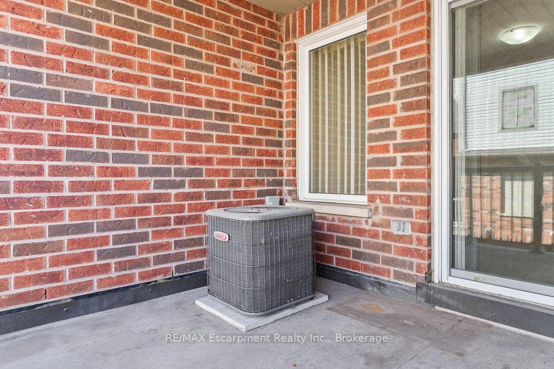 8 JIM BAIRD Mews photo 23