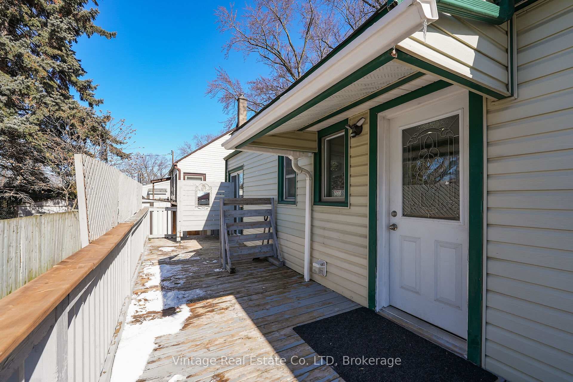 19 Longfellow Avenue photo 11