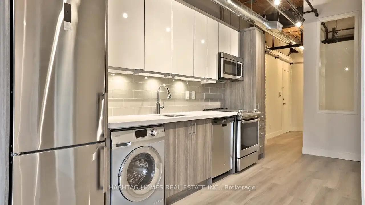34 Noble Street Unit 102 photo 2