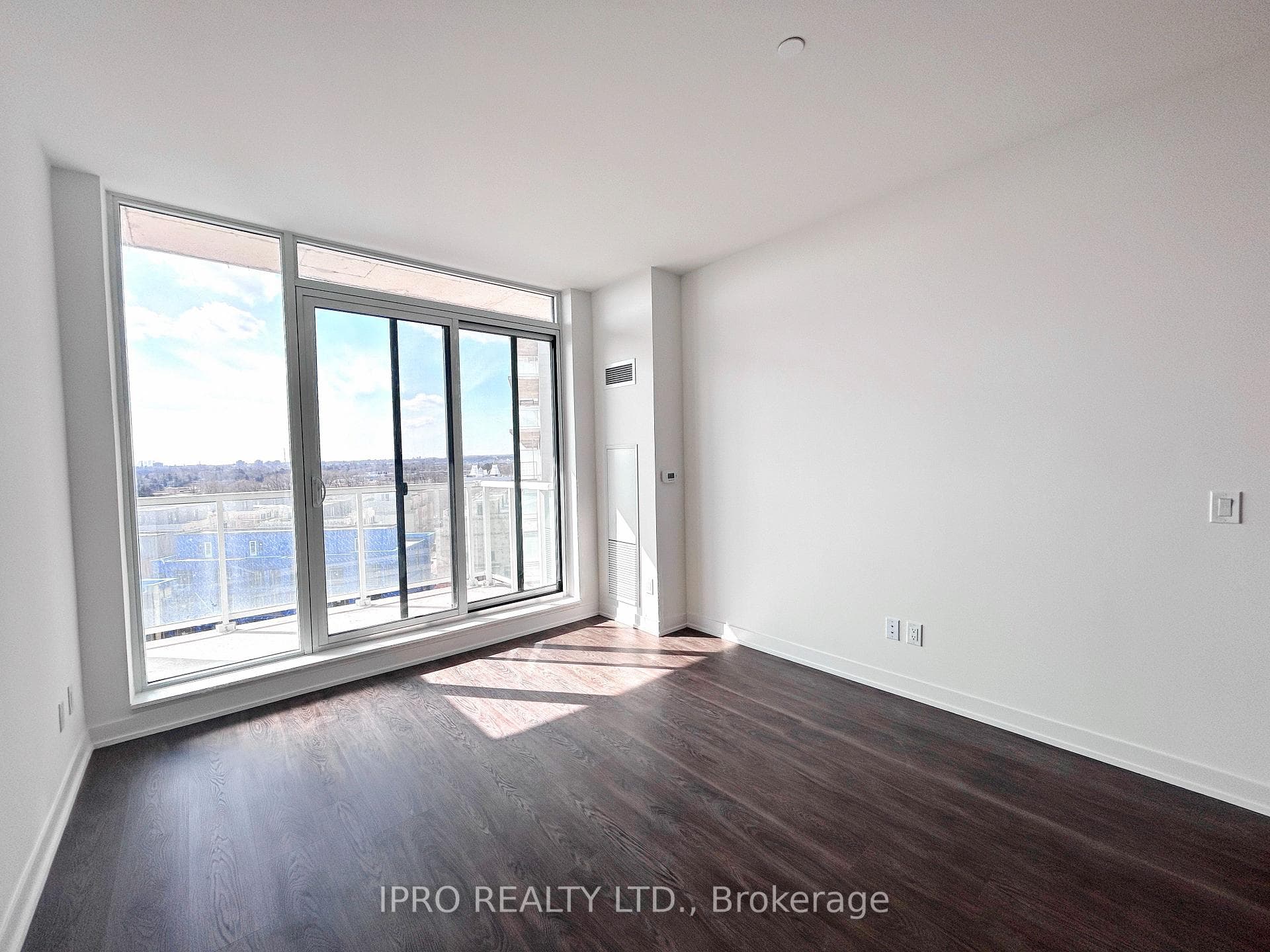 6 David Eyer Road Unit 818 photo 6