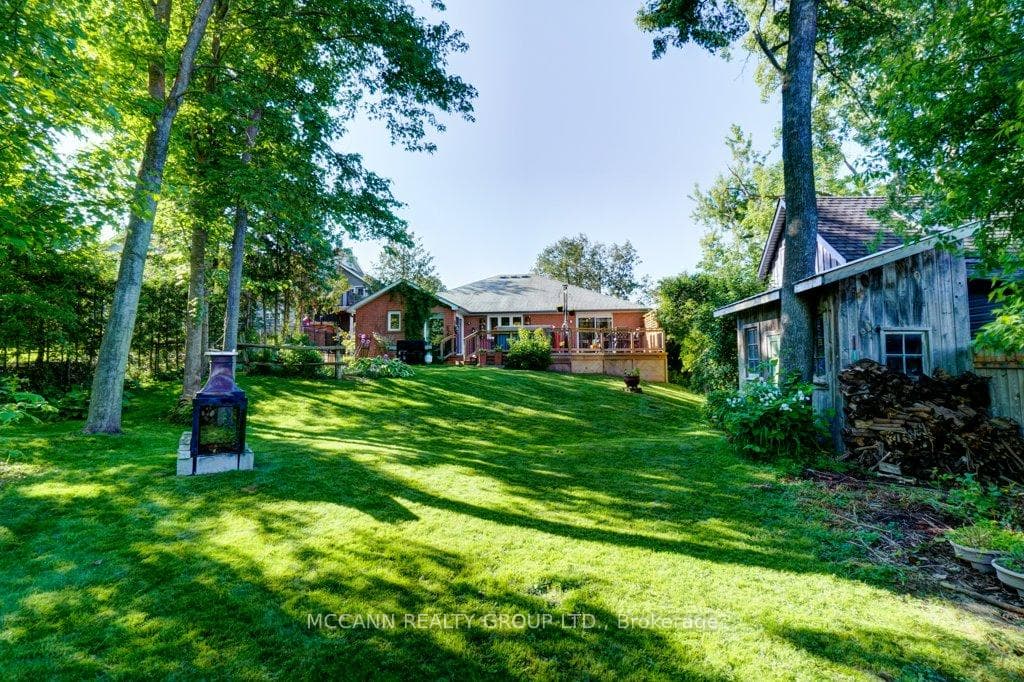 128 King Street photo 29