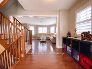 3192 Munson Crescent photo 5