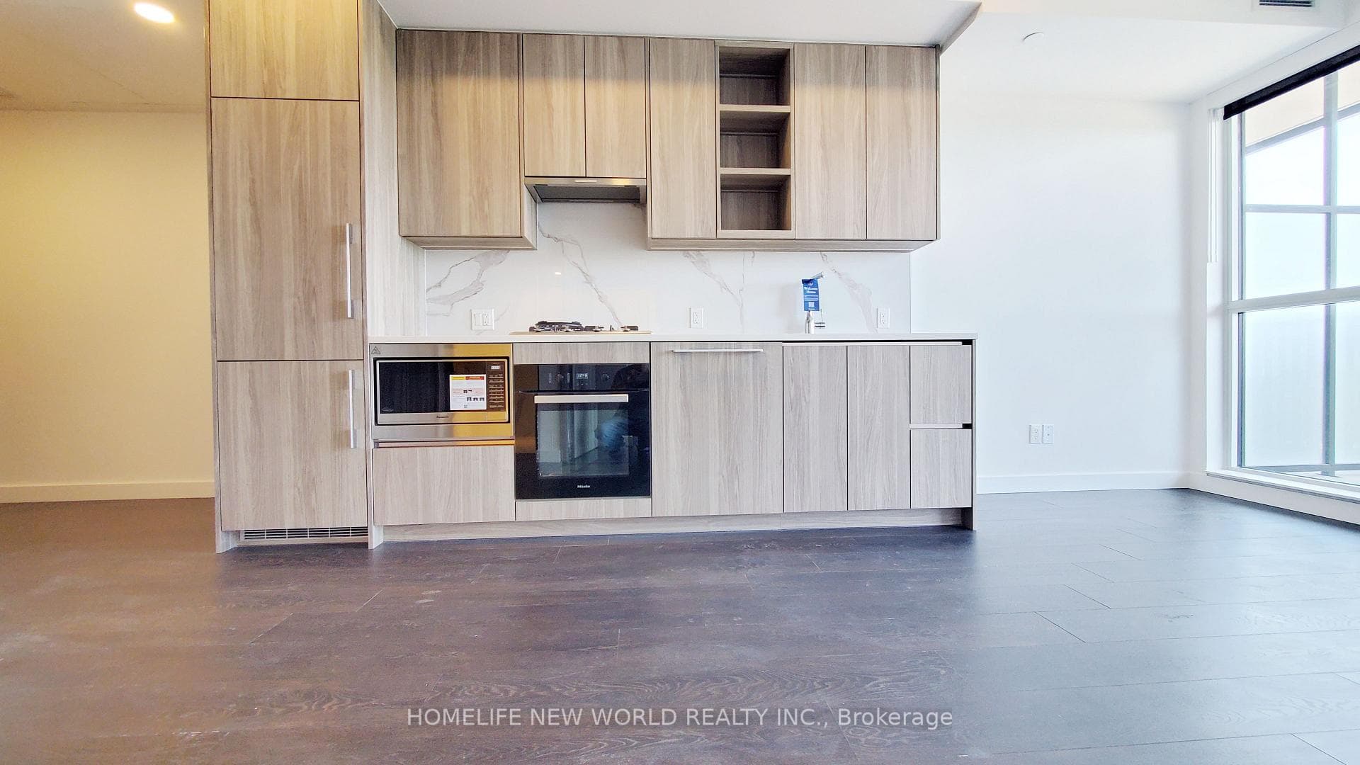 68 Esther Shiner Boulevard Unit 2308 photo 2