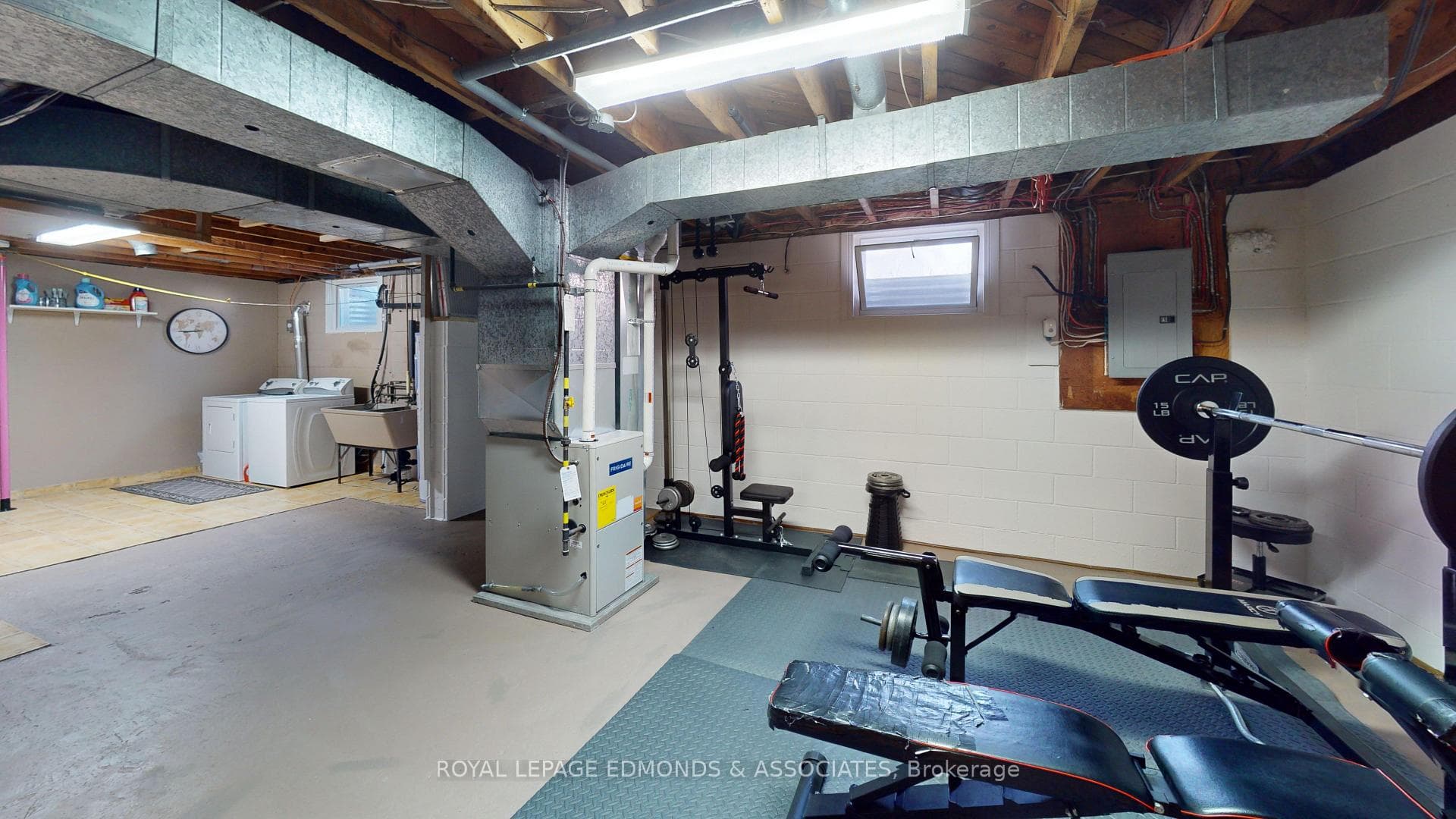 11837 Round Lake Road photo 36