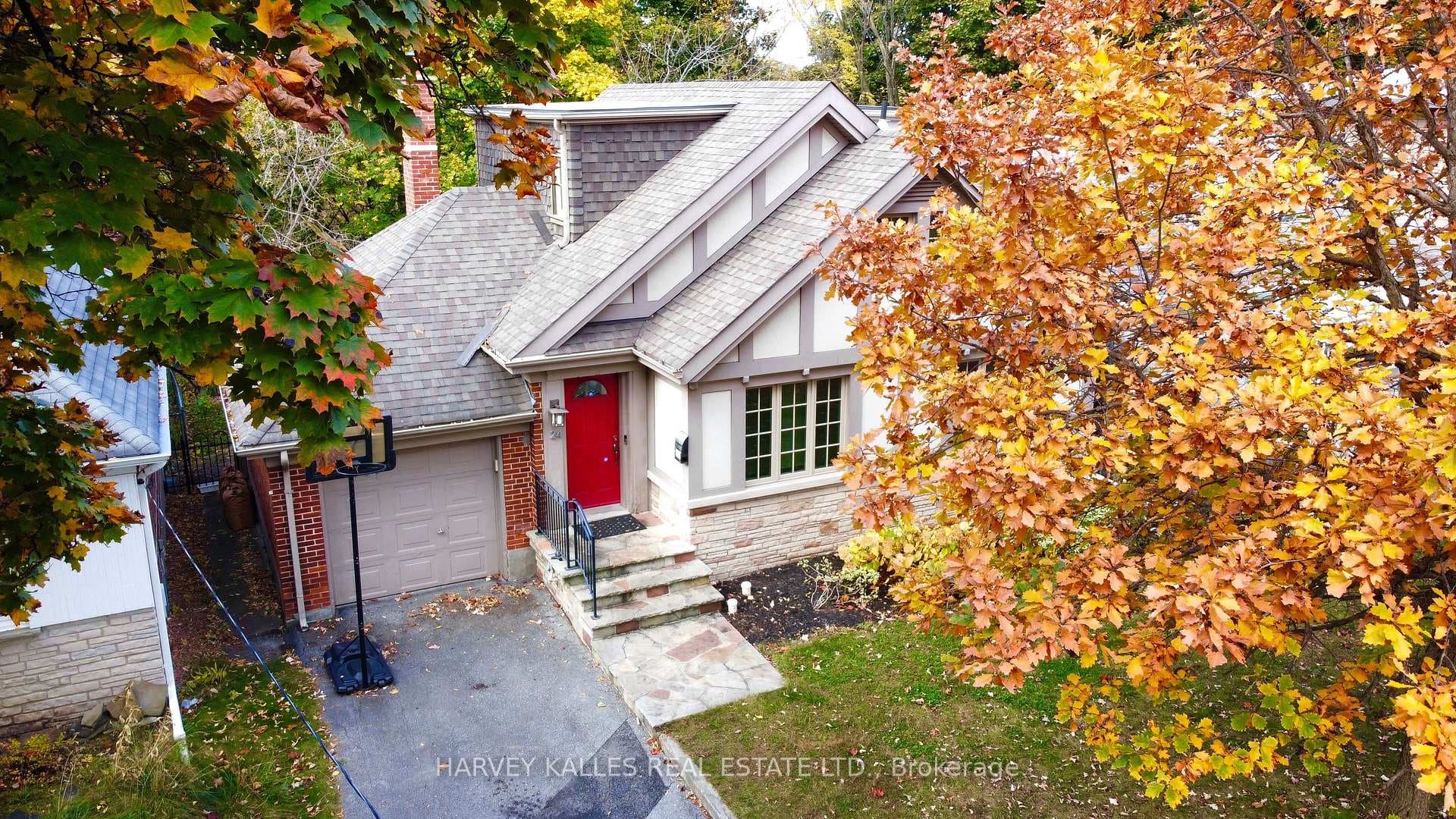 24 Beaucourt Road photo 1