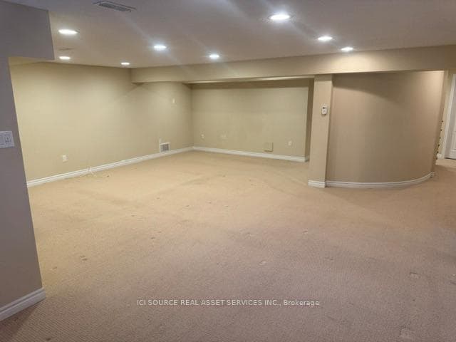 19 Leland Lane photo 28