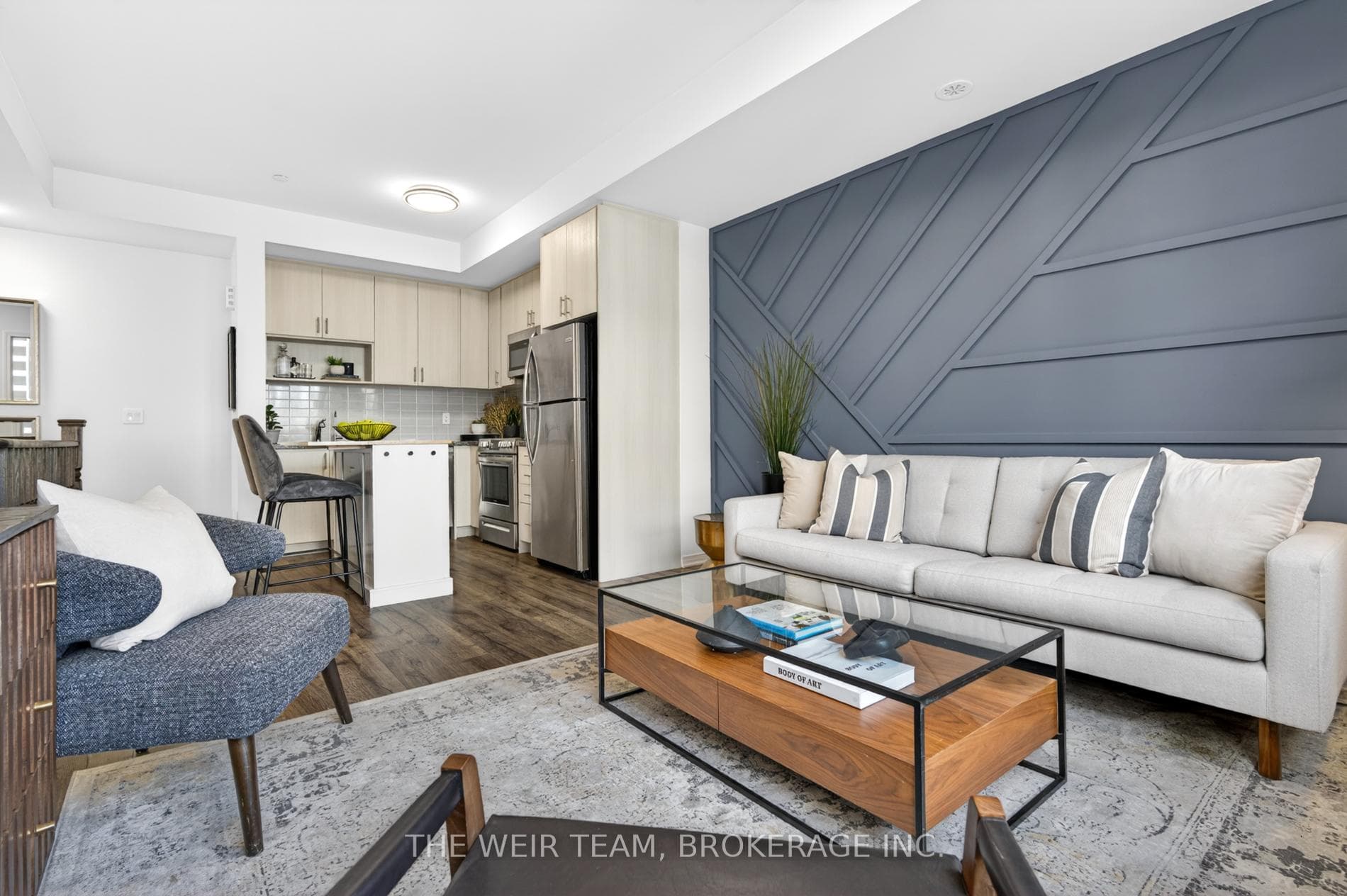 1120 Briar Hill Avenue Unit 308 photo 13