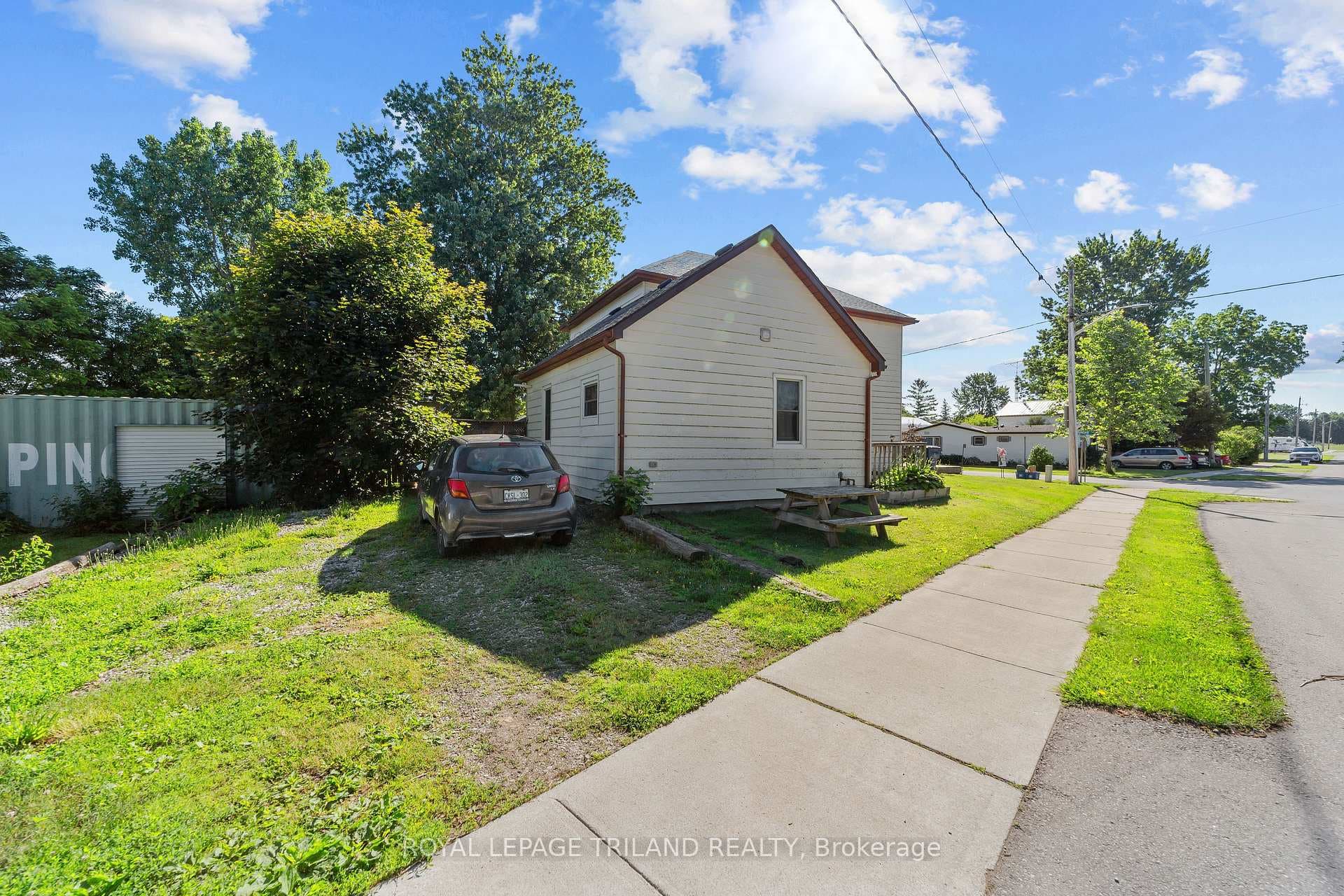 15 Dundas Street photo 10