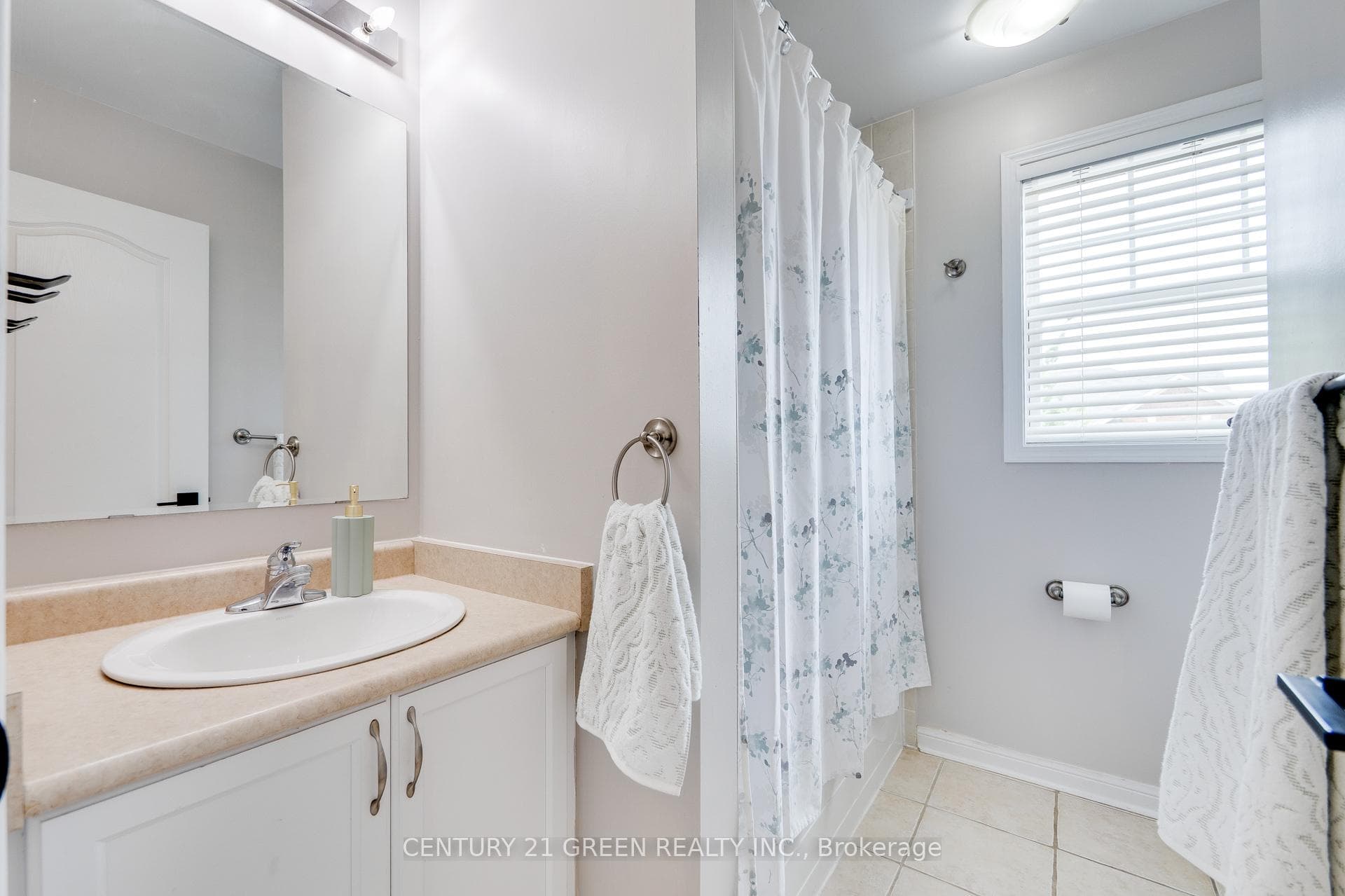 1079 Clark Boulevard photo 32