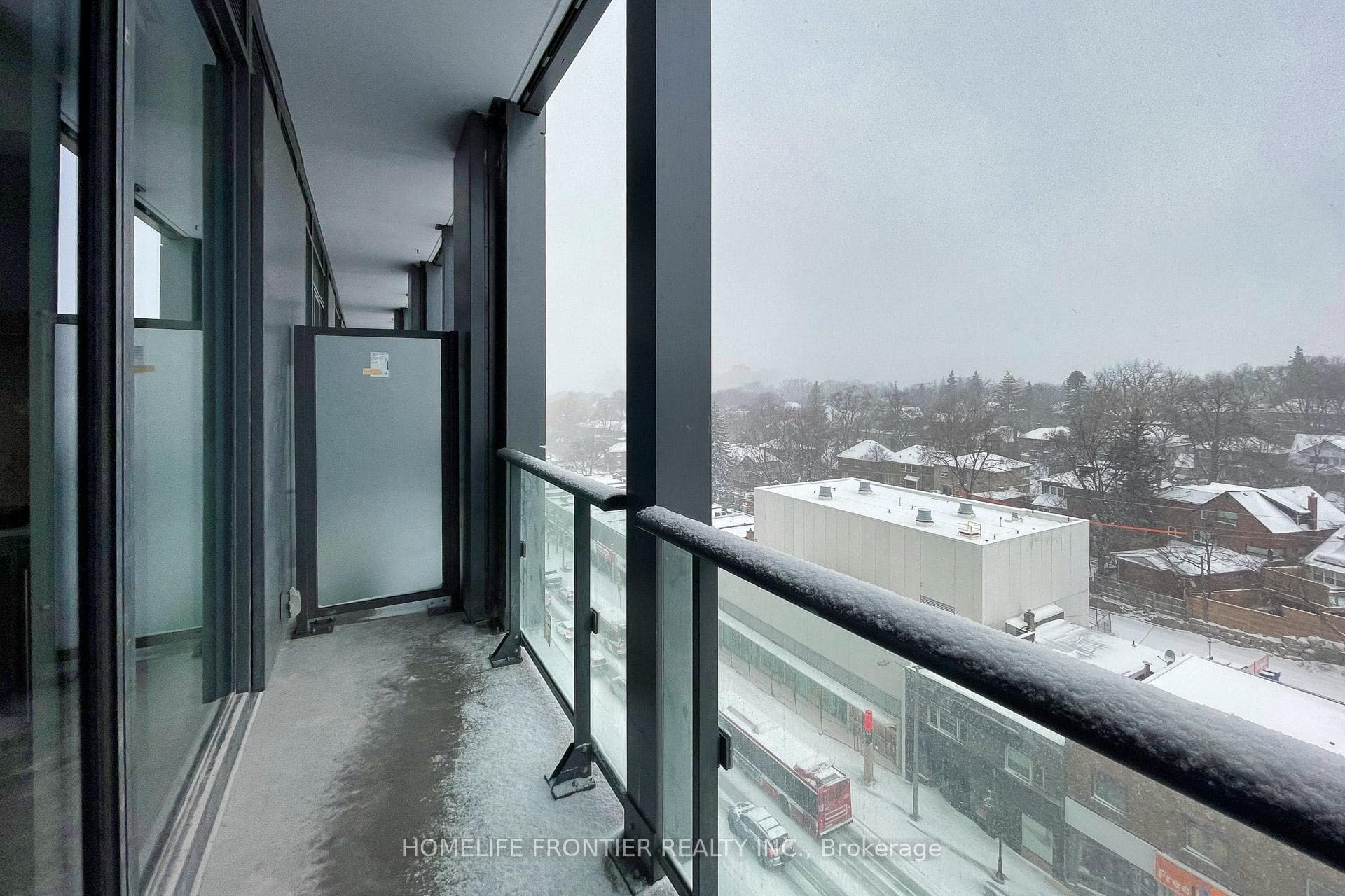 2020 Bathurst Street Unit 922 photo 13