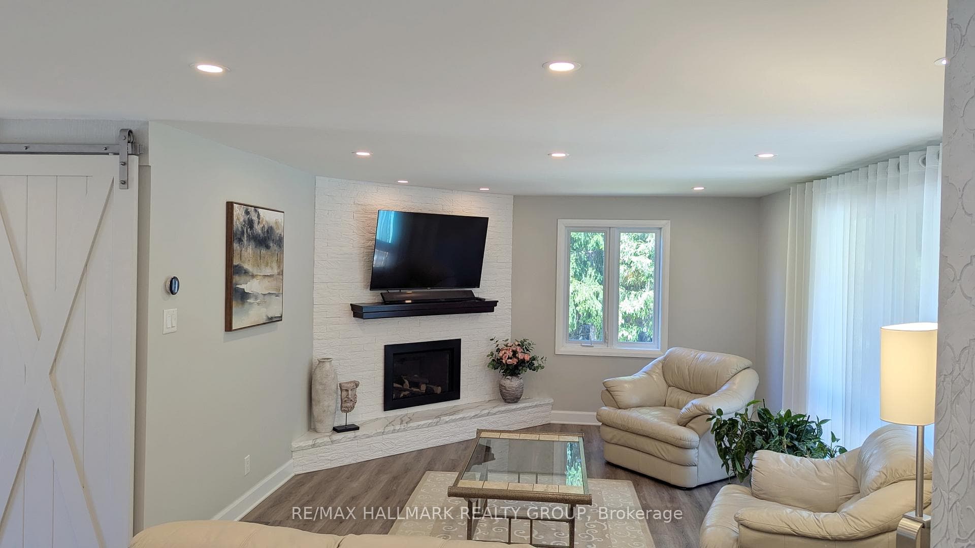 13 Bathurst Street photo 8