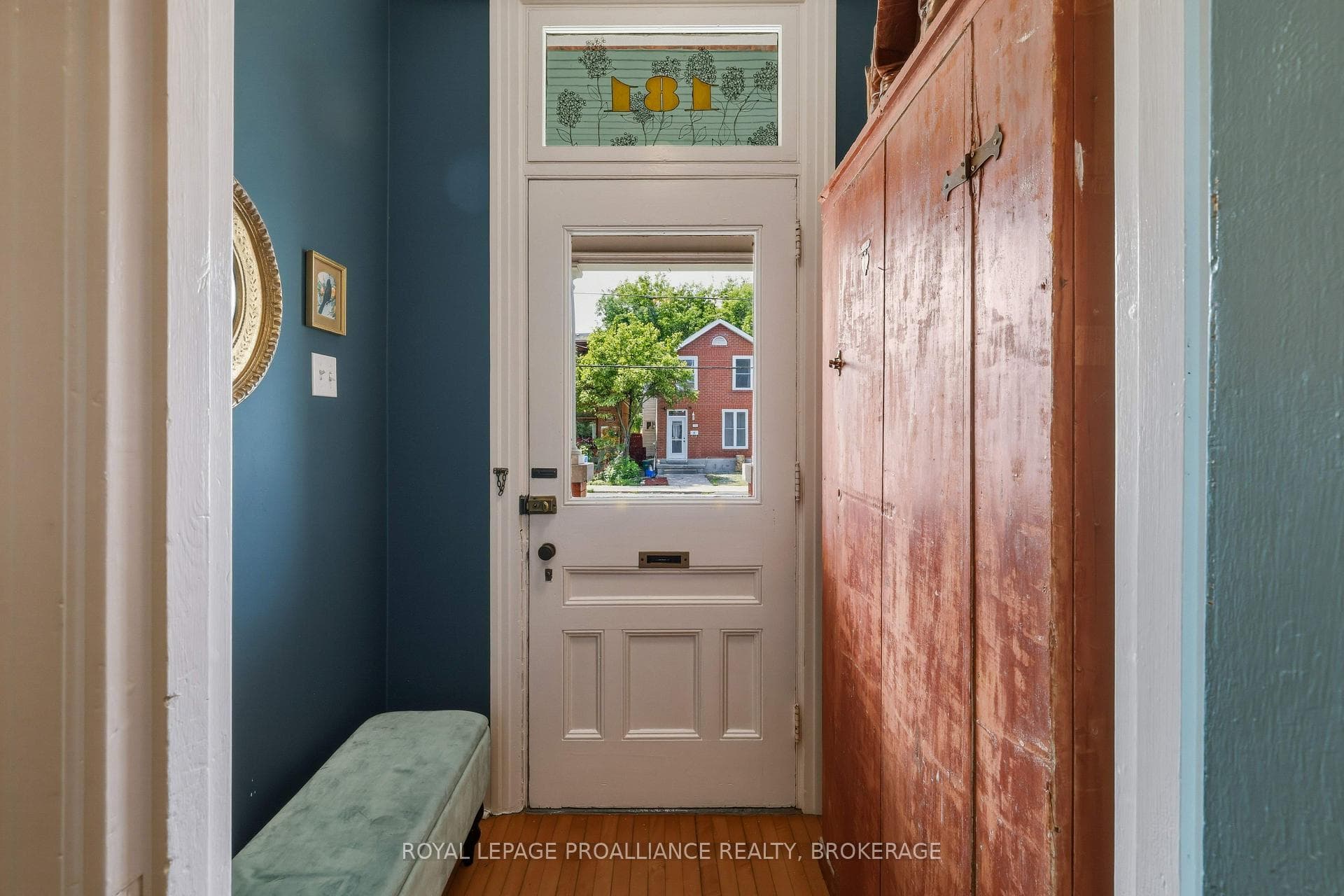 181 Montreal Street photo 5