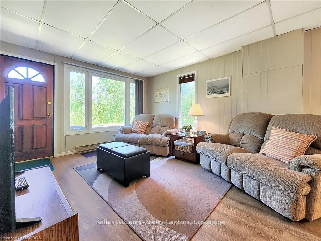 132 MAPLE Drive photo 30