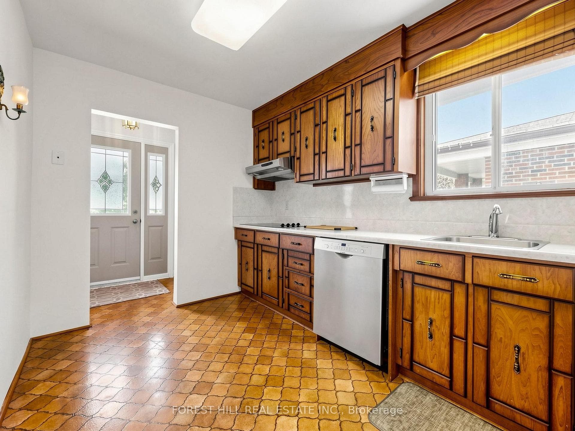 25 Cartwright Avenue photo 6