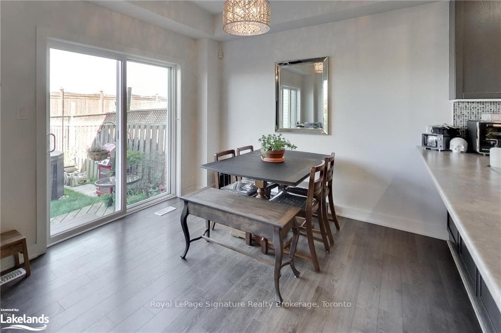 82 PEARCEY Crescent photo 14