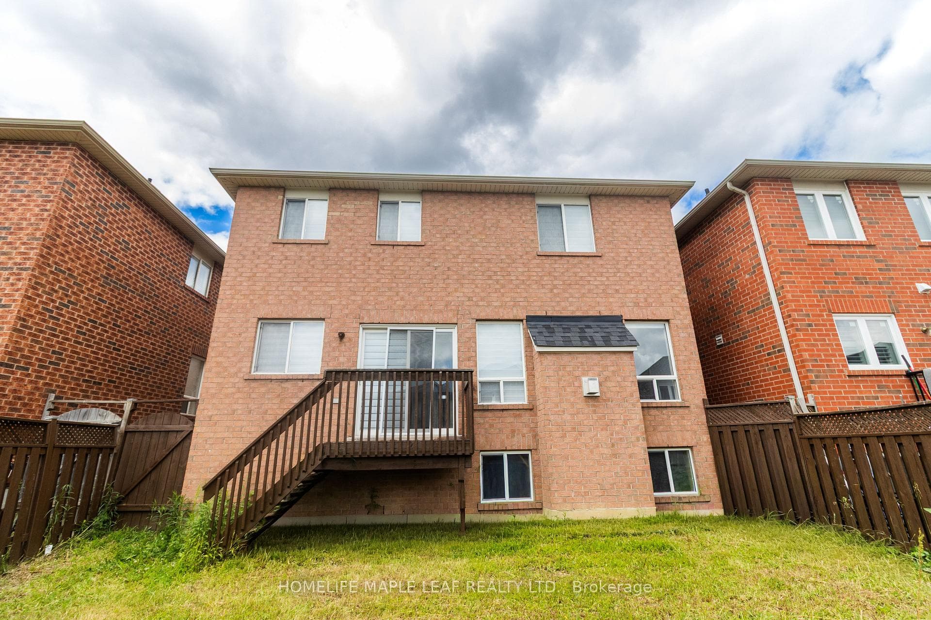 19 Penstock Street photo 40