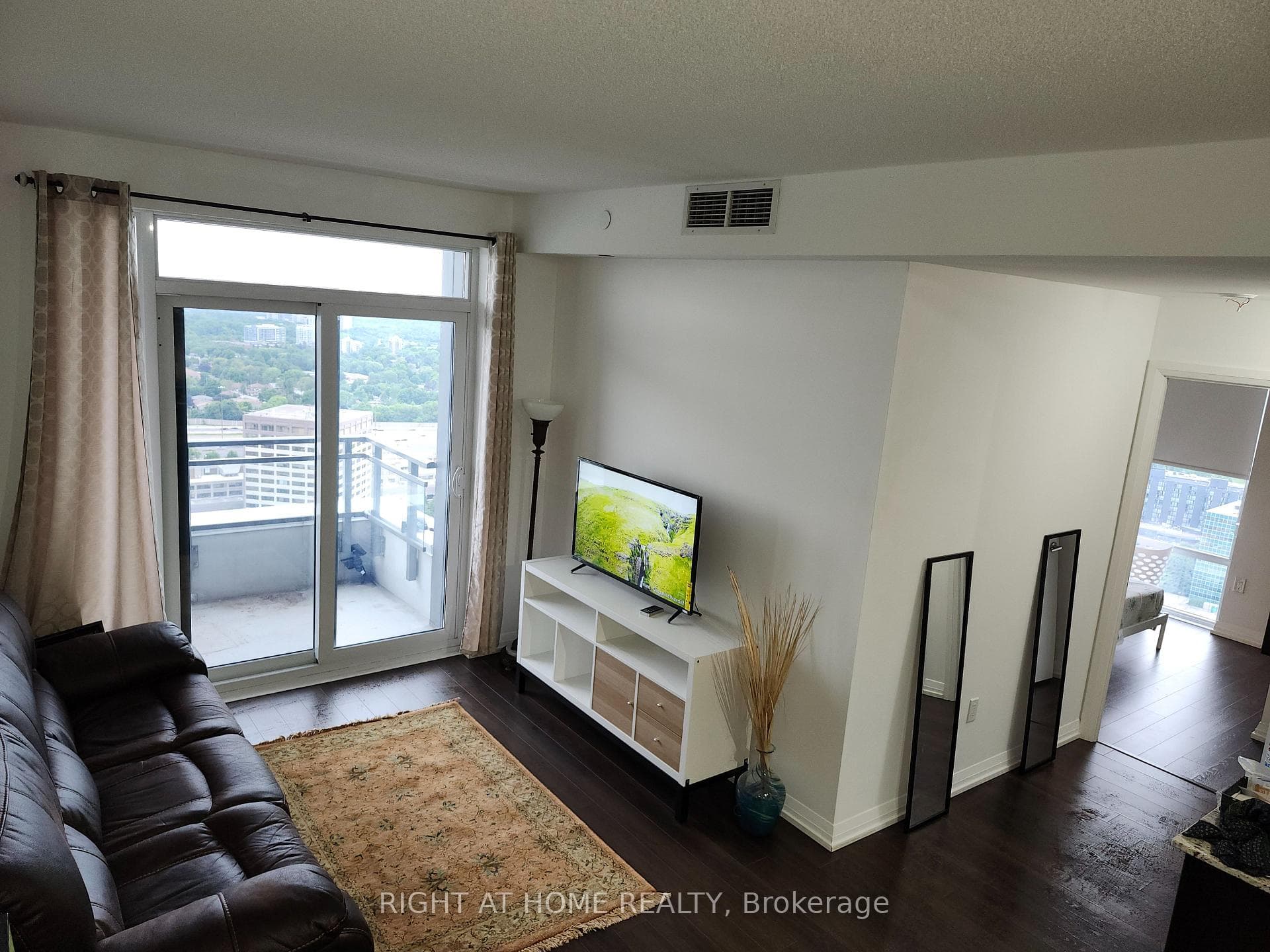 55 Ann O'reilly Road Unit 3708 photo 17