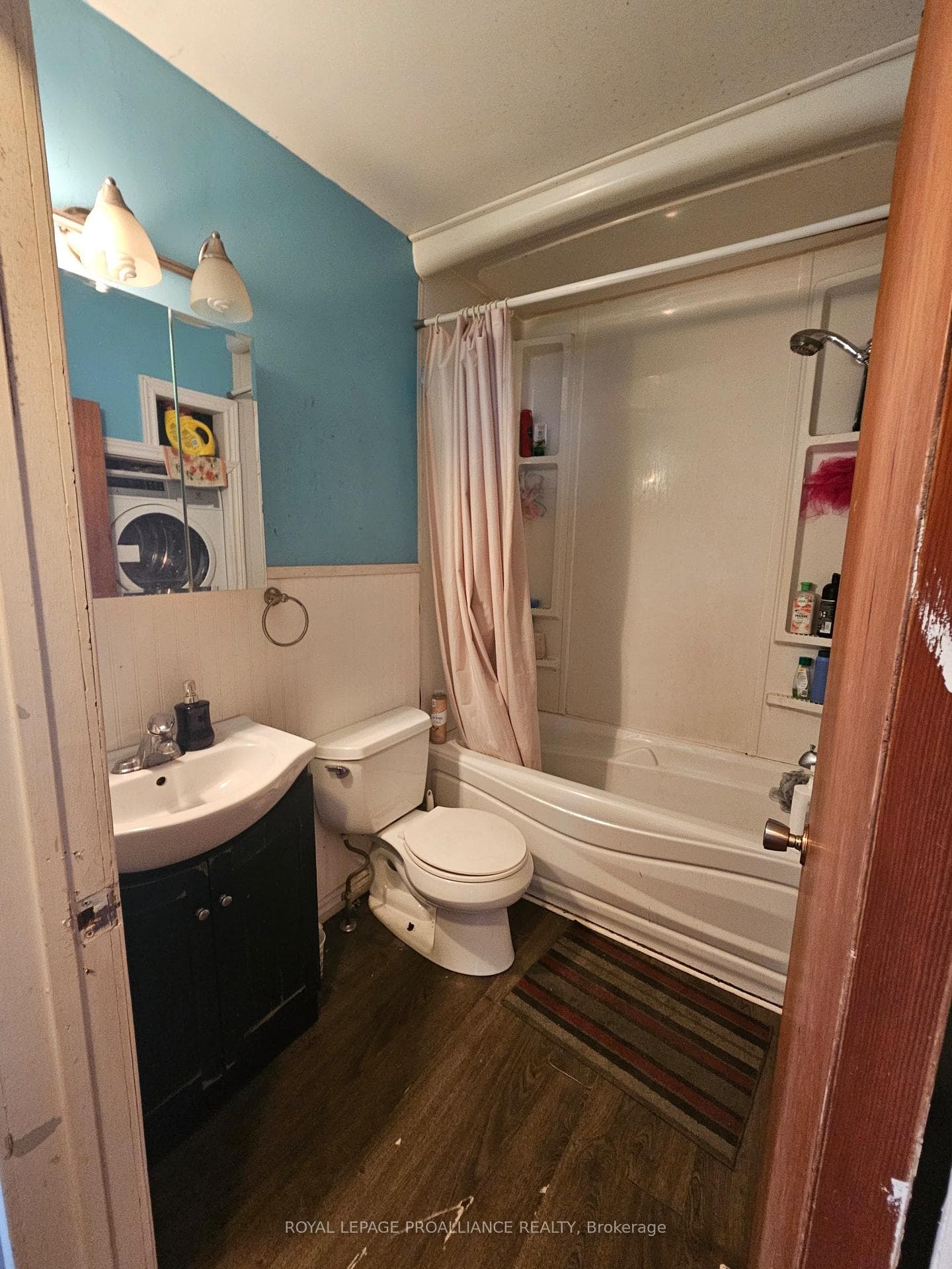 462 Sidney Street photo 7