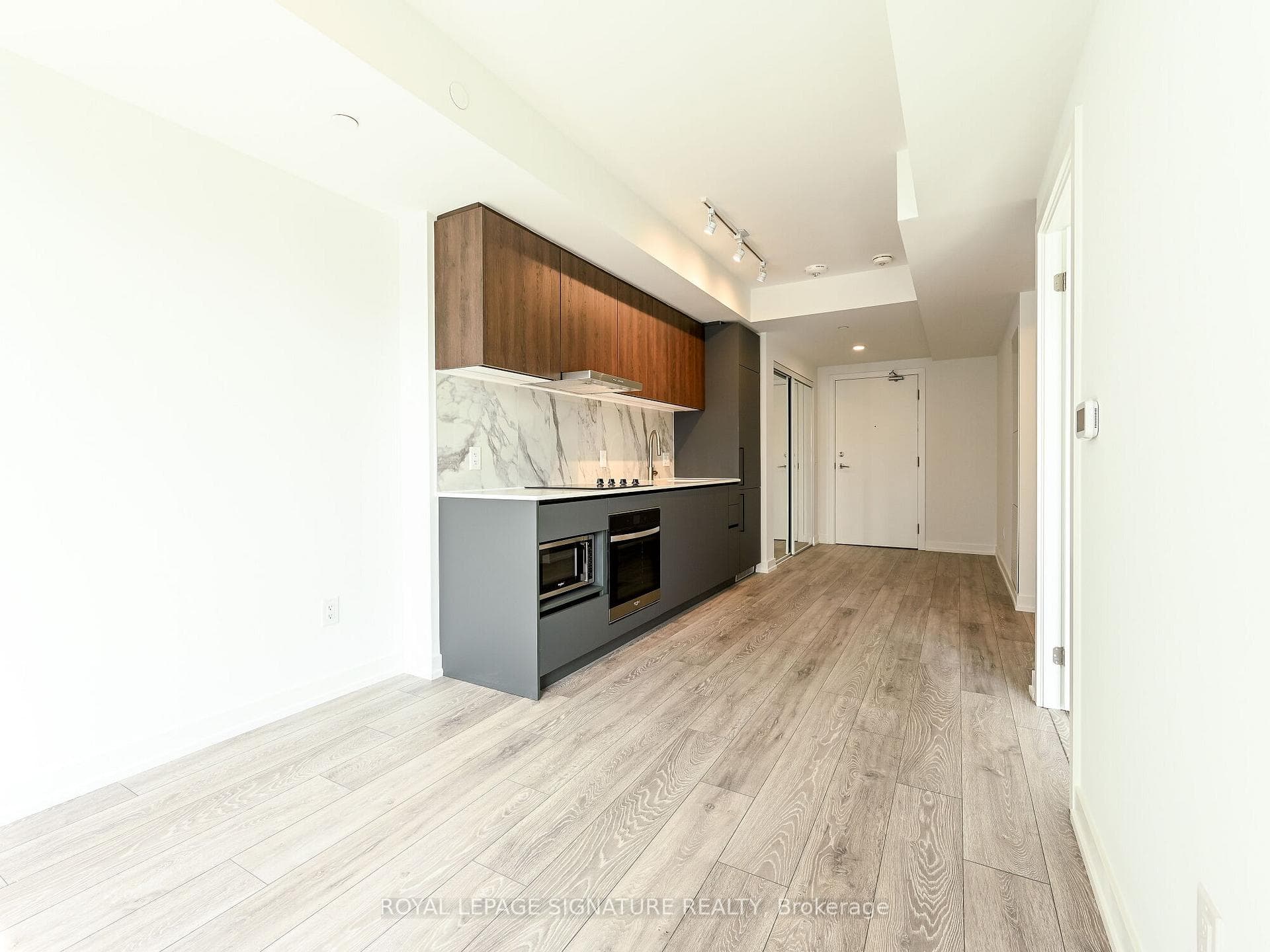 1100 Sheppard Avenue Unit 1032 photo 22