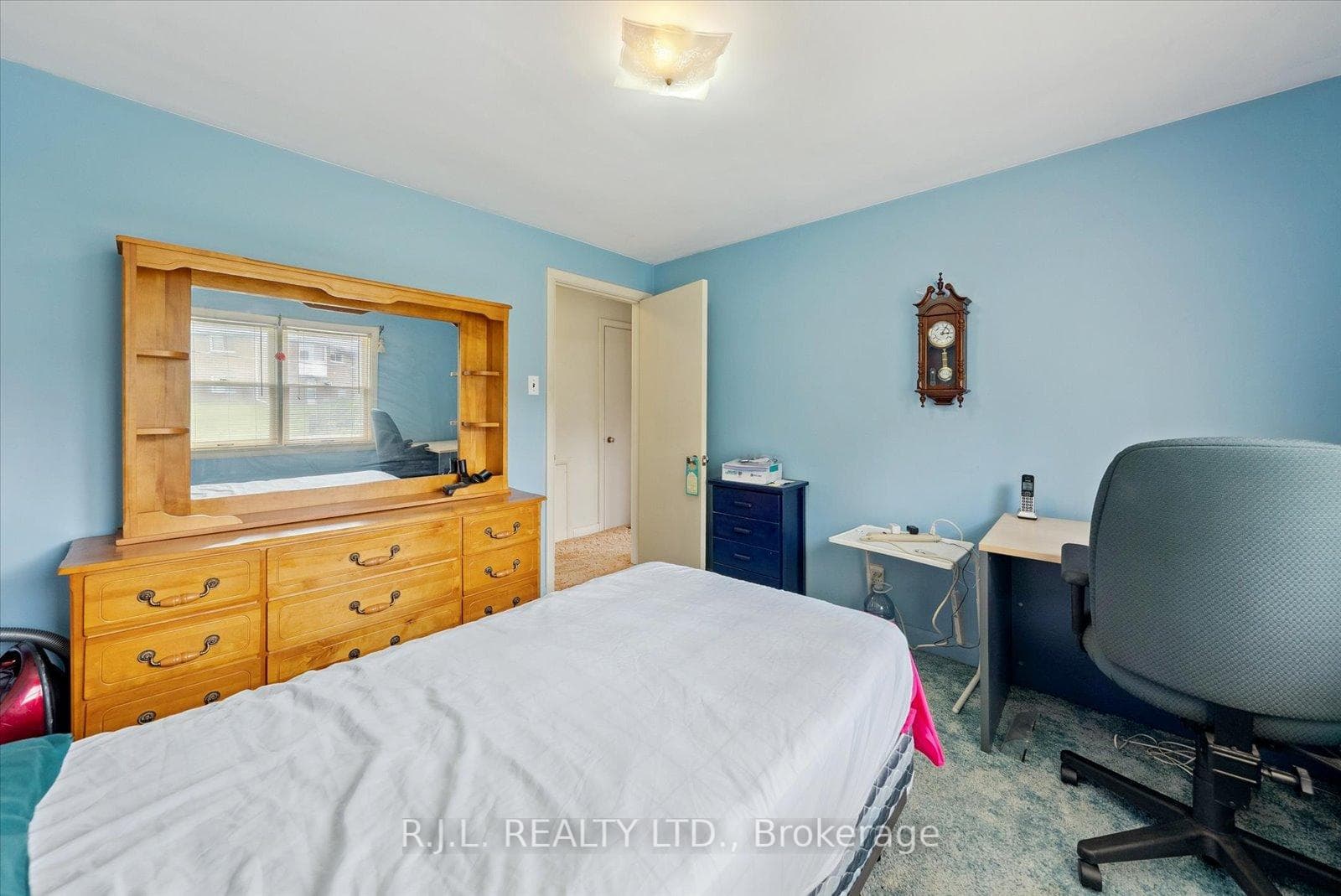 83 Greenhill Drive photo 33