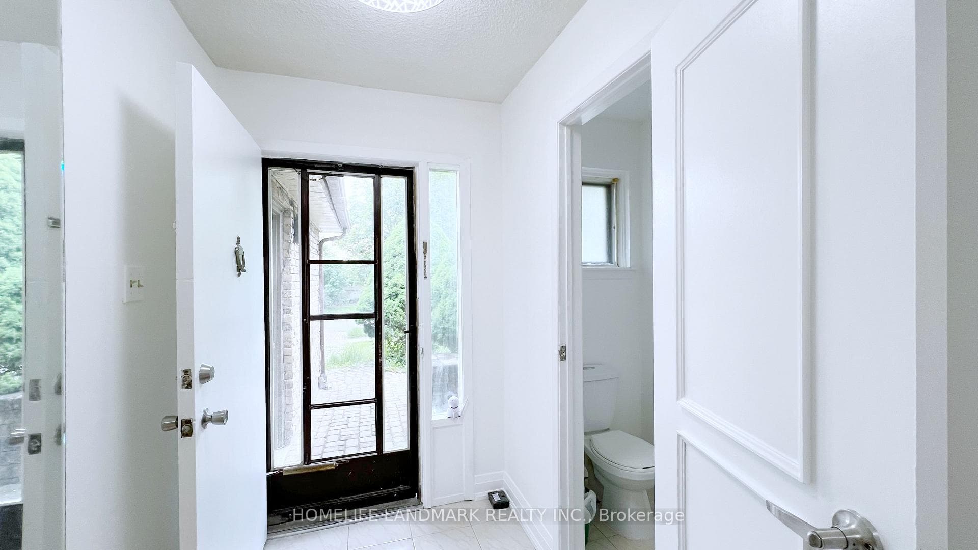 45 White Heather Boulevard Unit 102 photo 9