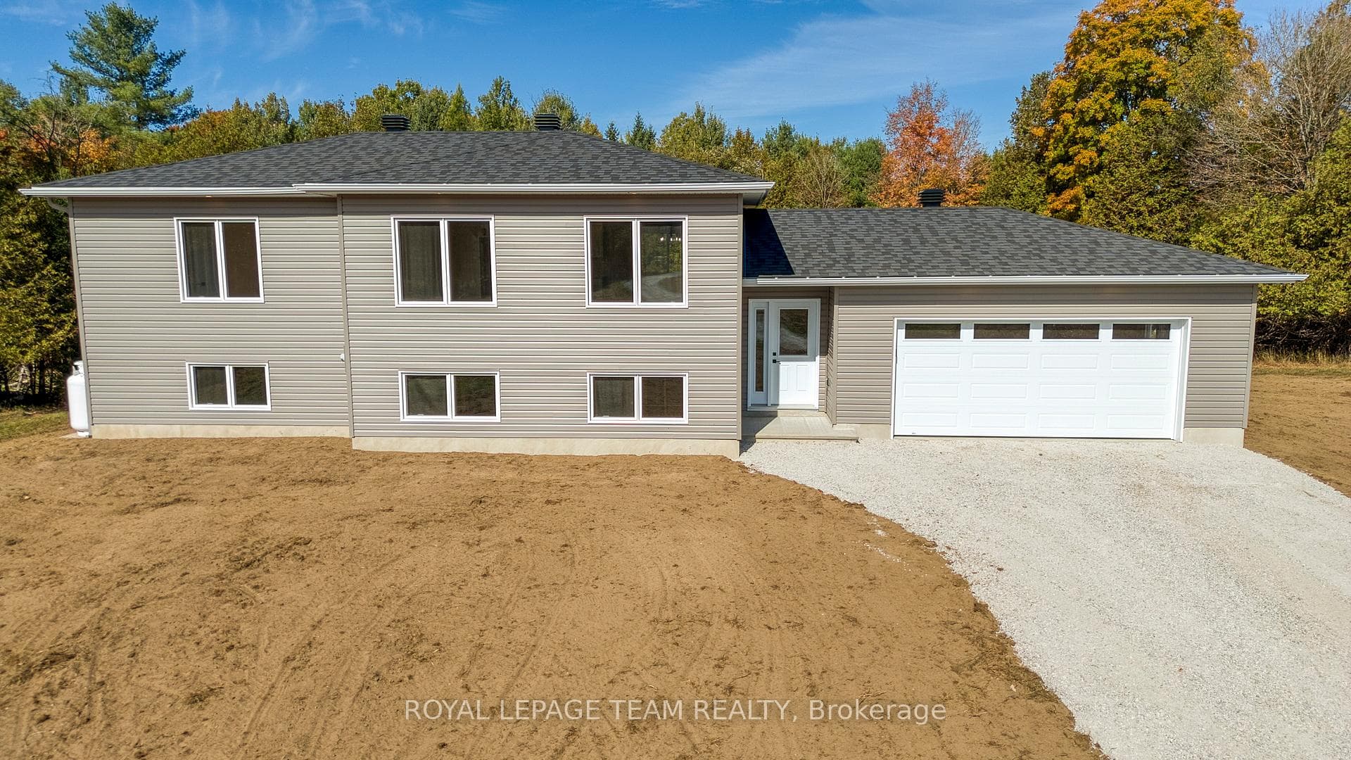 231 Pretty Drive photo 1