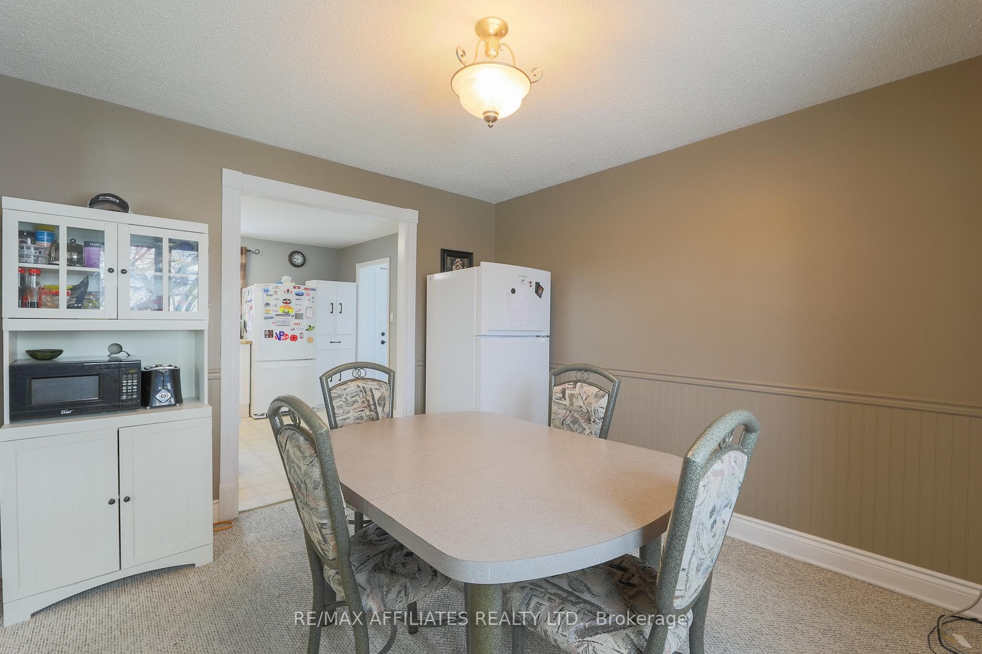 Formal Dining Room Area