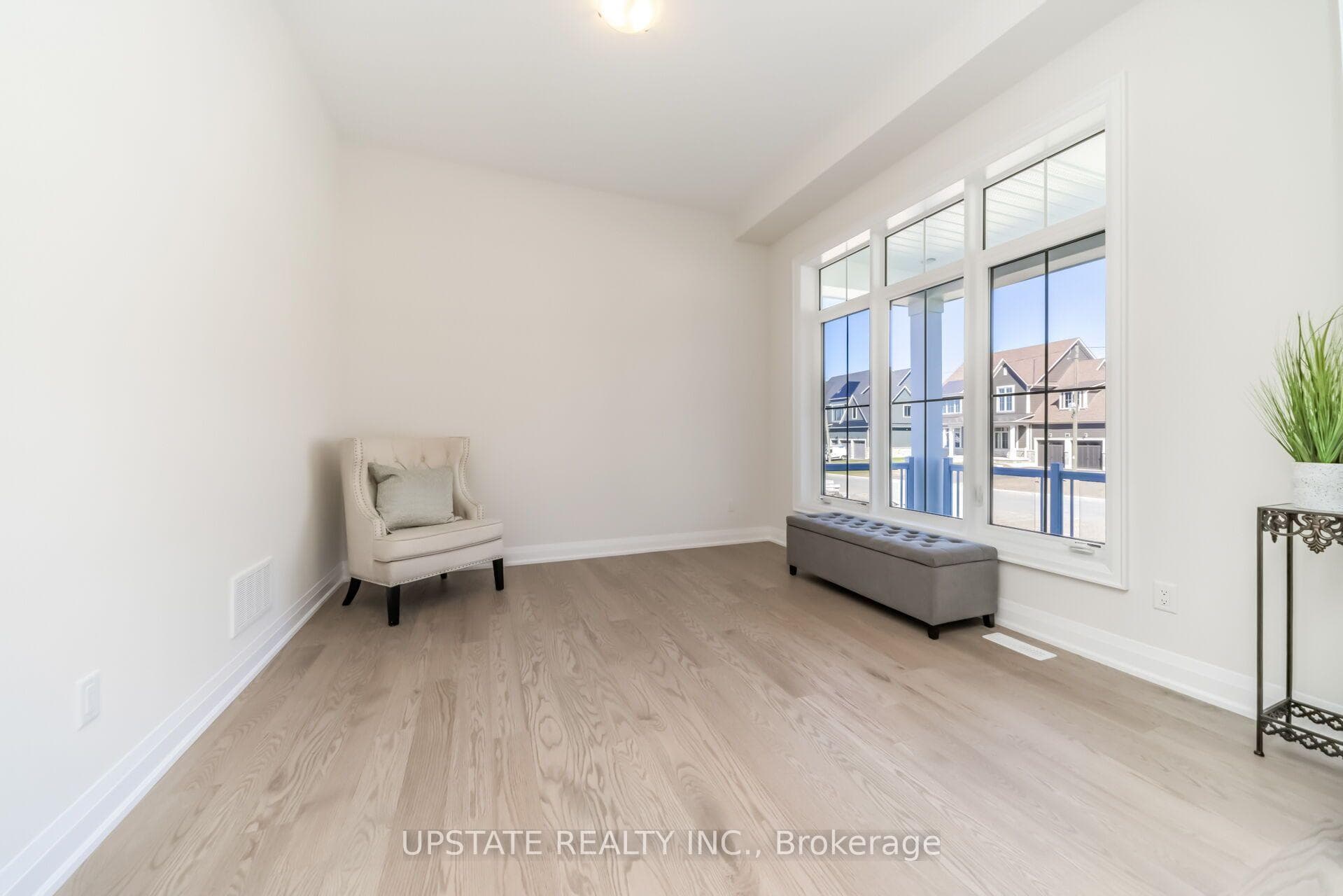 21 Pearsall Place photo 10