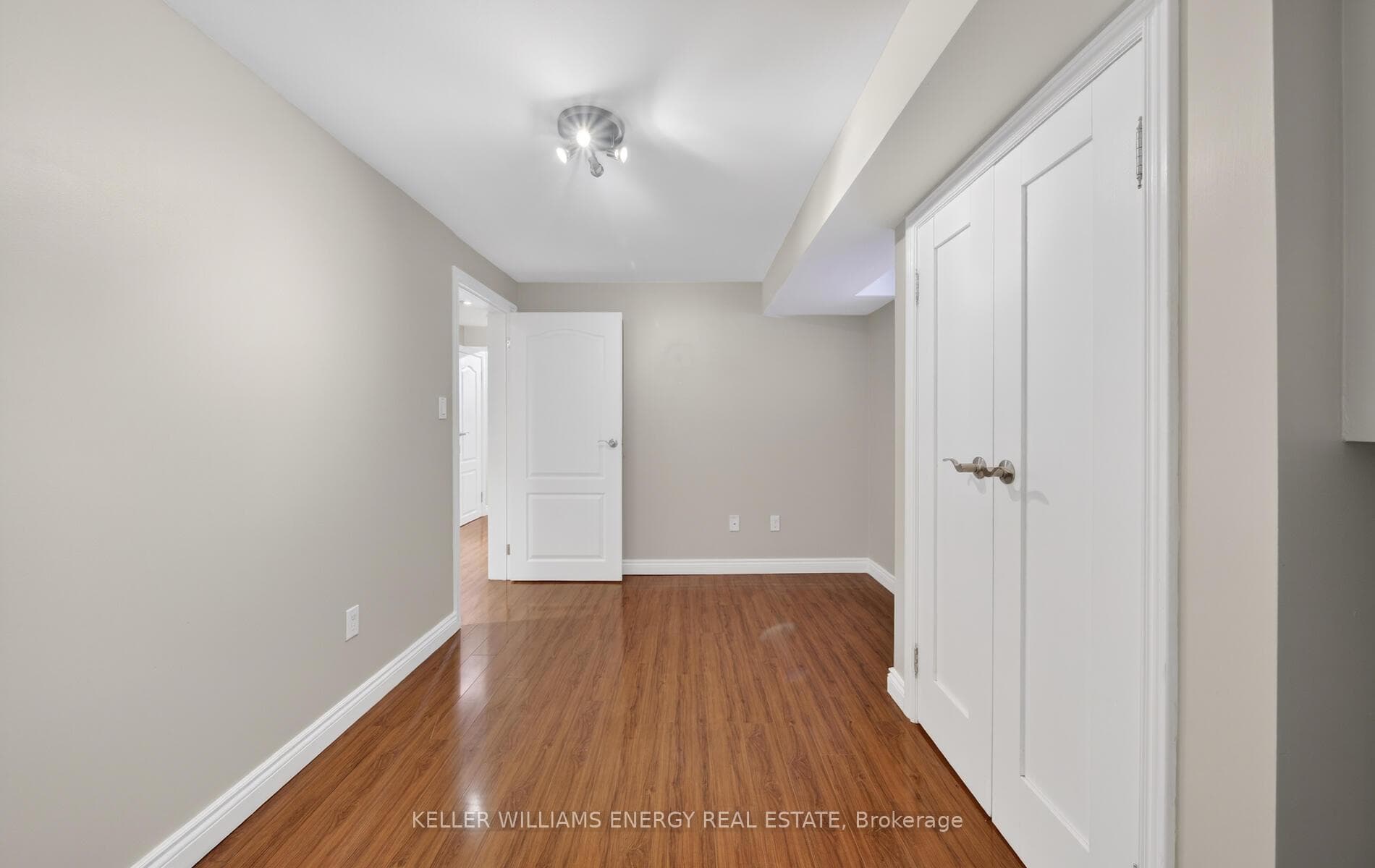 67 Mcsweeney Crescent Unit Bsmt photo 20