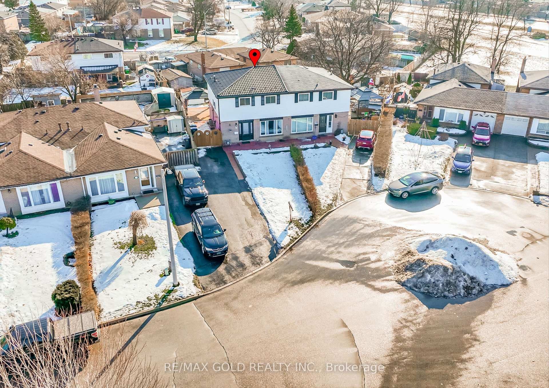 9 Dalton Place photo 41